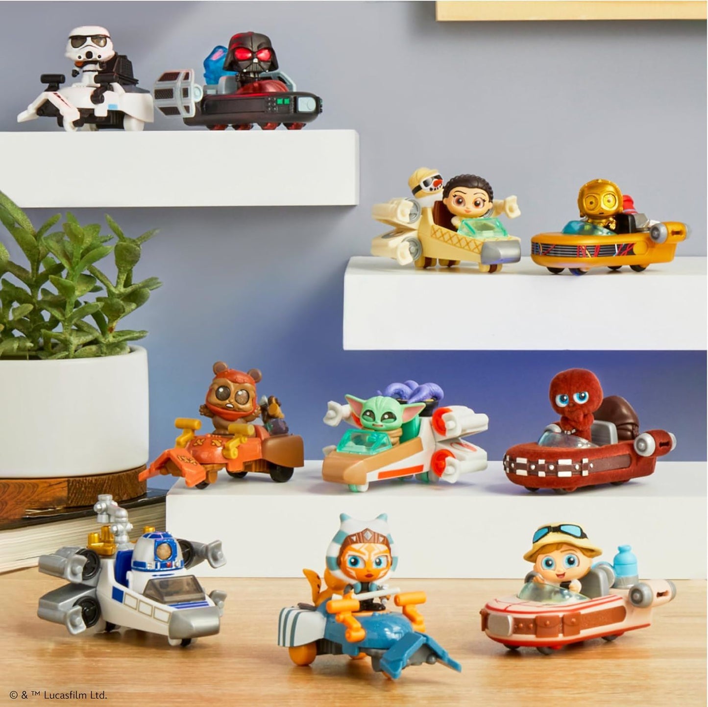 Star Wars Doorables Galactic Cruisers 44806 – Vehicle & Mini-Figure Set (1 of 10 Styles) – Ages 5+
